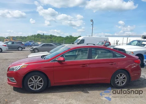 2015 Hyundai Sonata Se z USA, uszkodzony, nr VIN 5NPE24AF5FH220613